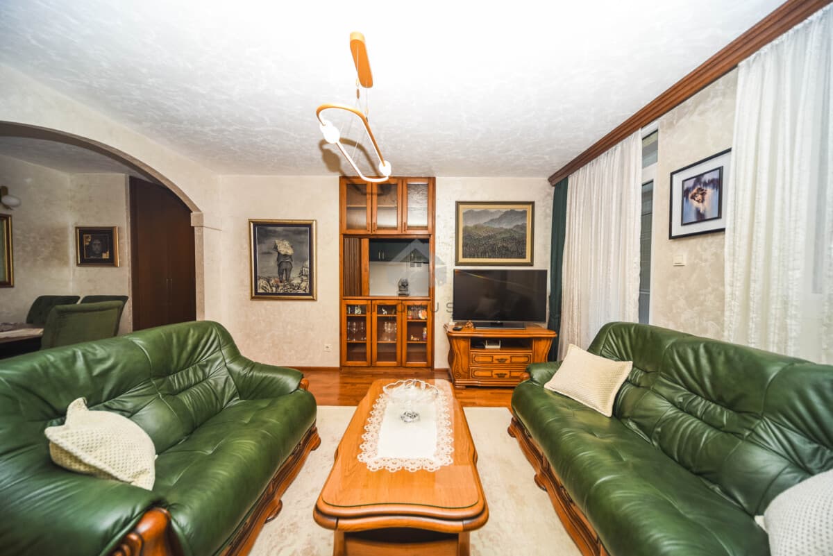 Luxusosan berendezett 2 hálószobás lakás 73 m² területtel kiadó, Preko Morače, Podgorica - 2. kép
