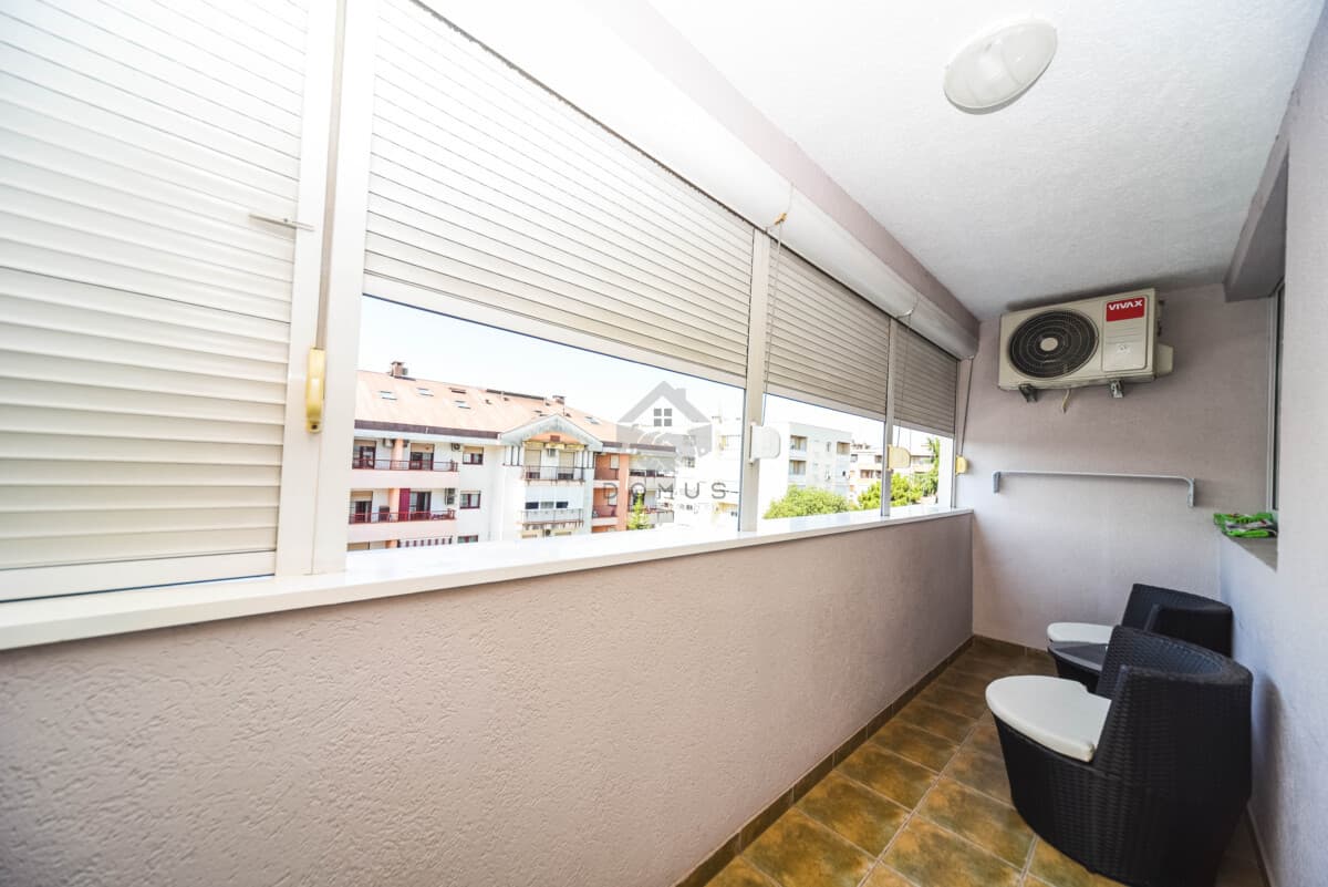 Luxusosan berendezett 2 hálószobás lakás 73 m² területtel kiadó, Preko Morače, Podgorica - 11. kép