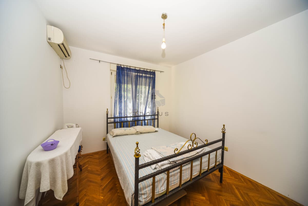 Podgorica, Zagoriç'te Eşyalı 2+1 Daire 75 m² - Görsel 6
