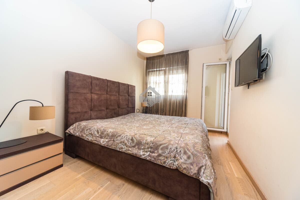 Продається квартира з двома спальнями 66м2 з гаражем, City Kvart, Подгорица - Зображення 5