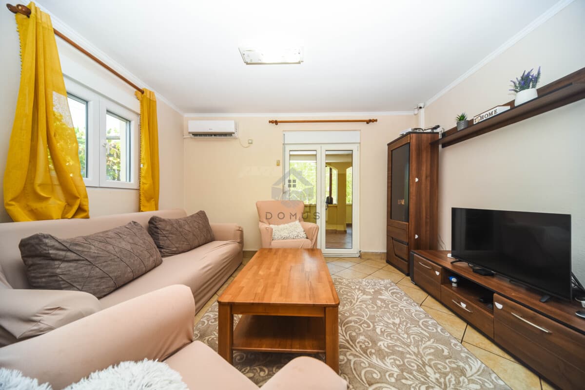 Furnished family house 102 m² on a 700 m² plot, Dajbabe, Podgorica - Image 4