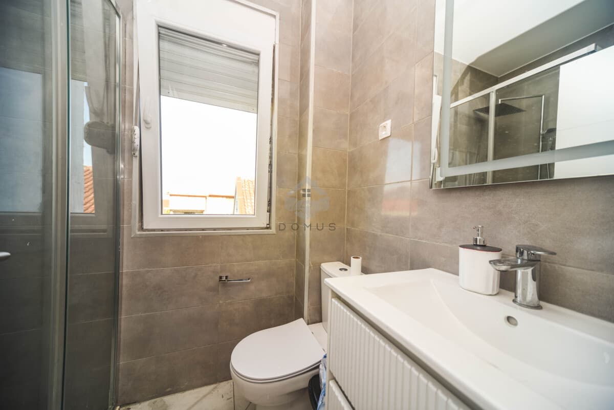 Dvosoban stan od 60m2 za izdavanje, Zabjelo, Podgorica - Slika 6
