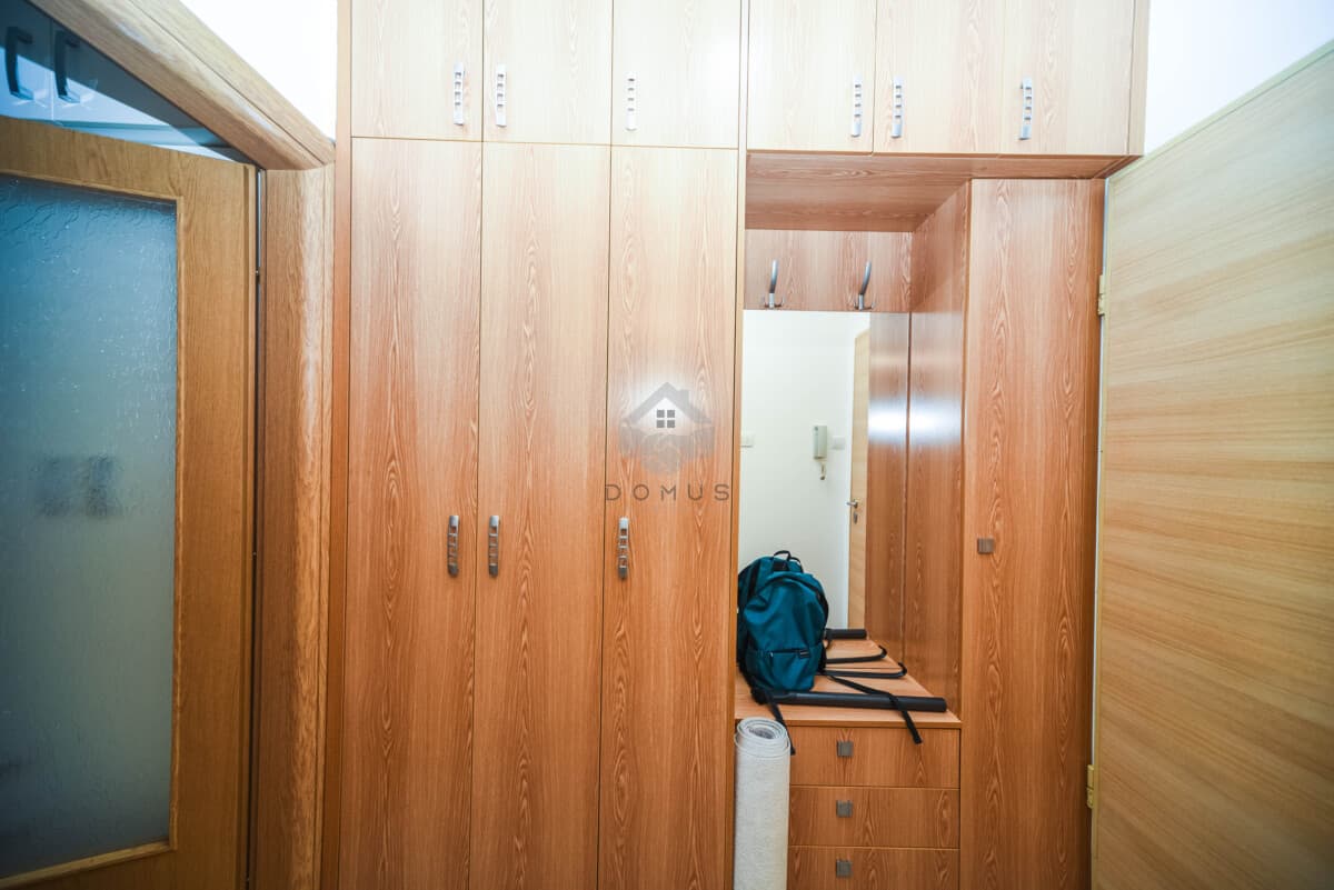 Namještena garsonjera 30 m² za izdavanje, Tuški Put, Podgorica - Slika 7