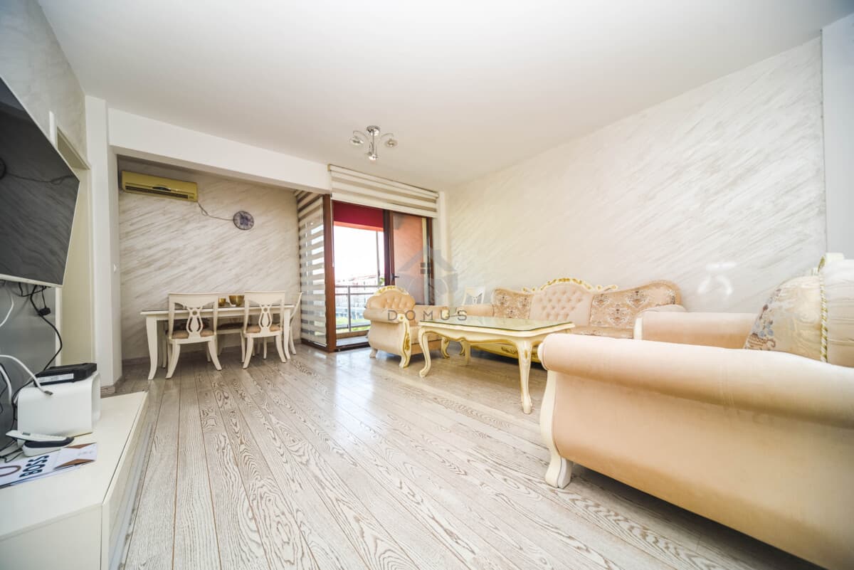 Podgorica, Preko Morače'da Park Yerine Sahip 3+1 Daire Kiralık - Görsel 1