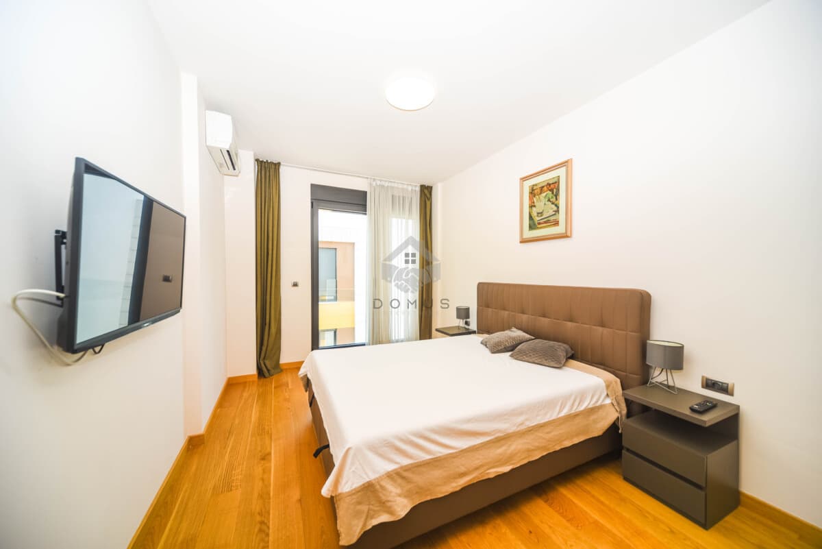 Dvosoban stan od 75 m² sa garažom za izdavanje, Atlas Capital, Podgorica - Slika 5