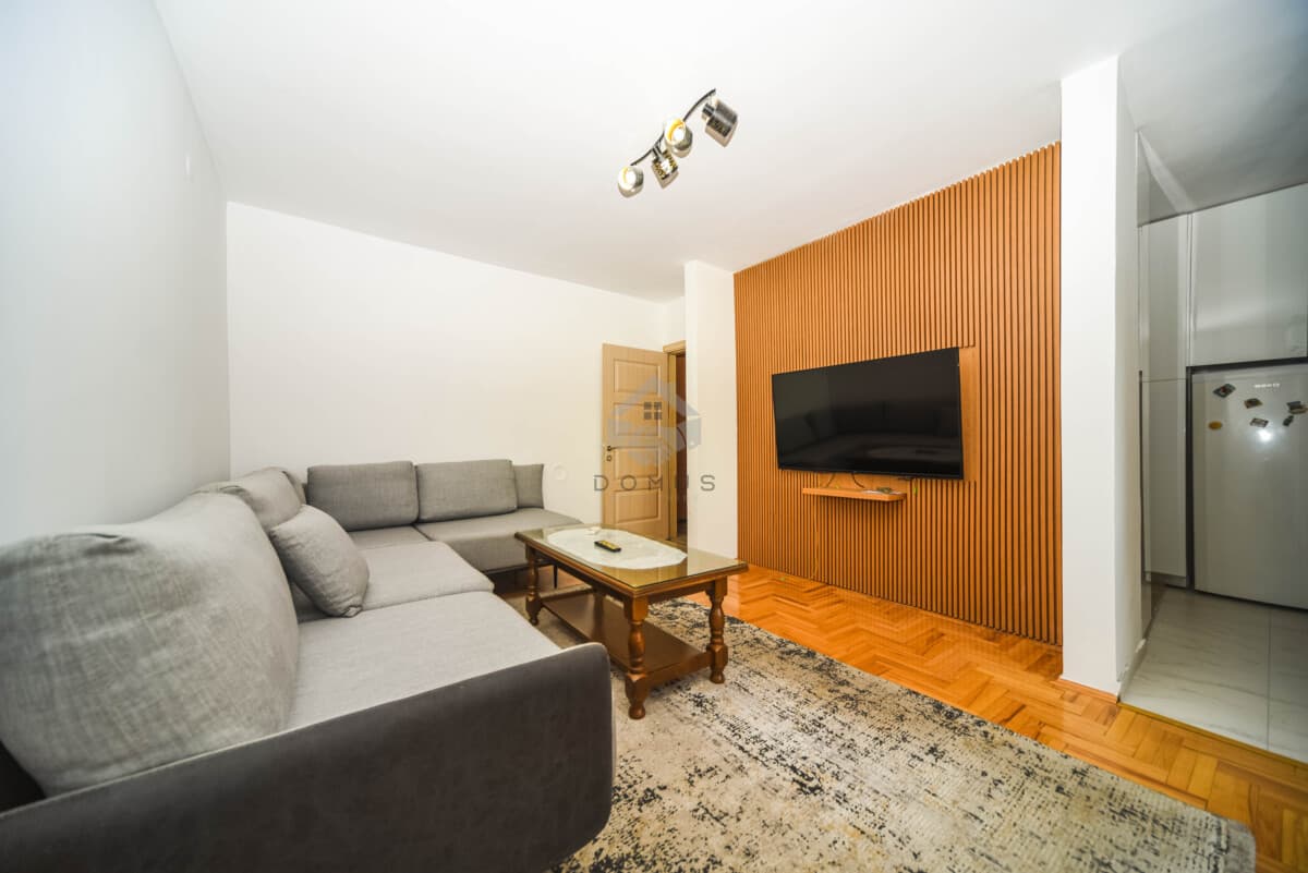 Podgorica, Stari Aerodrom'da FSCG Yakınında 1+1 Daire, 52m² - Görsel 2