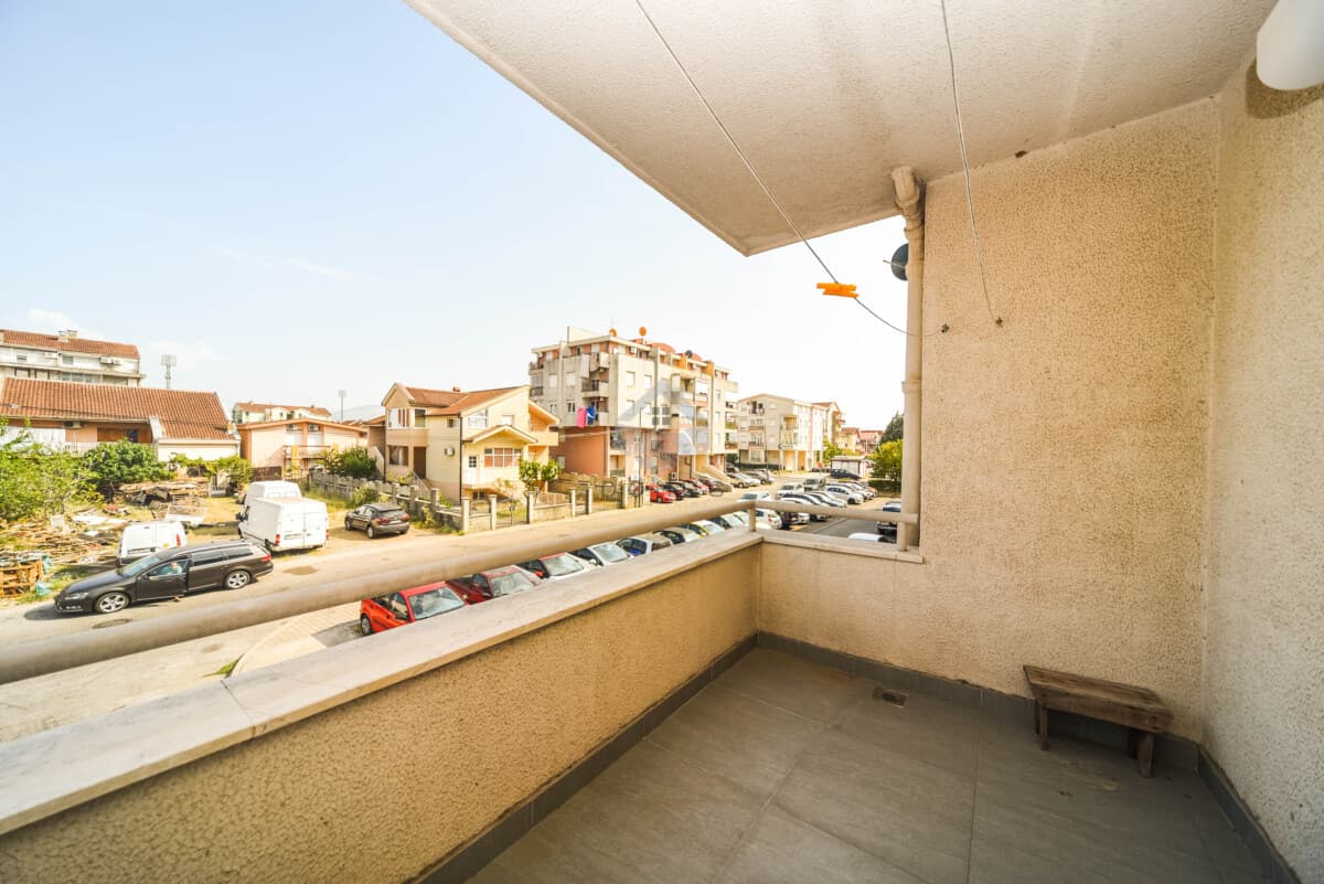 Namješten dvosoban stan od 76 m², Stari Aerodrom, Podgorica - Slika 12