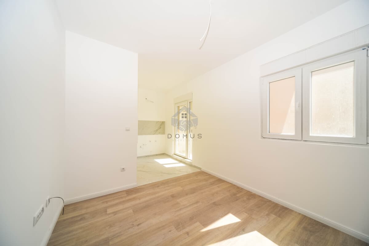 Podgorica, Zabjelo'da Satılık Otoparklı Yeni Stüdyo 25 m²