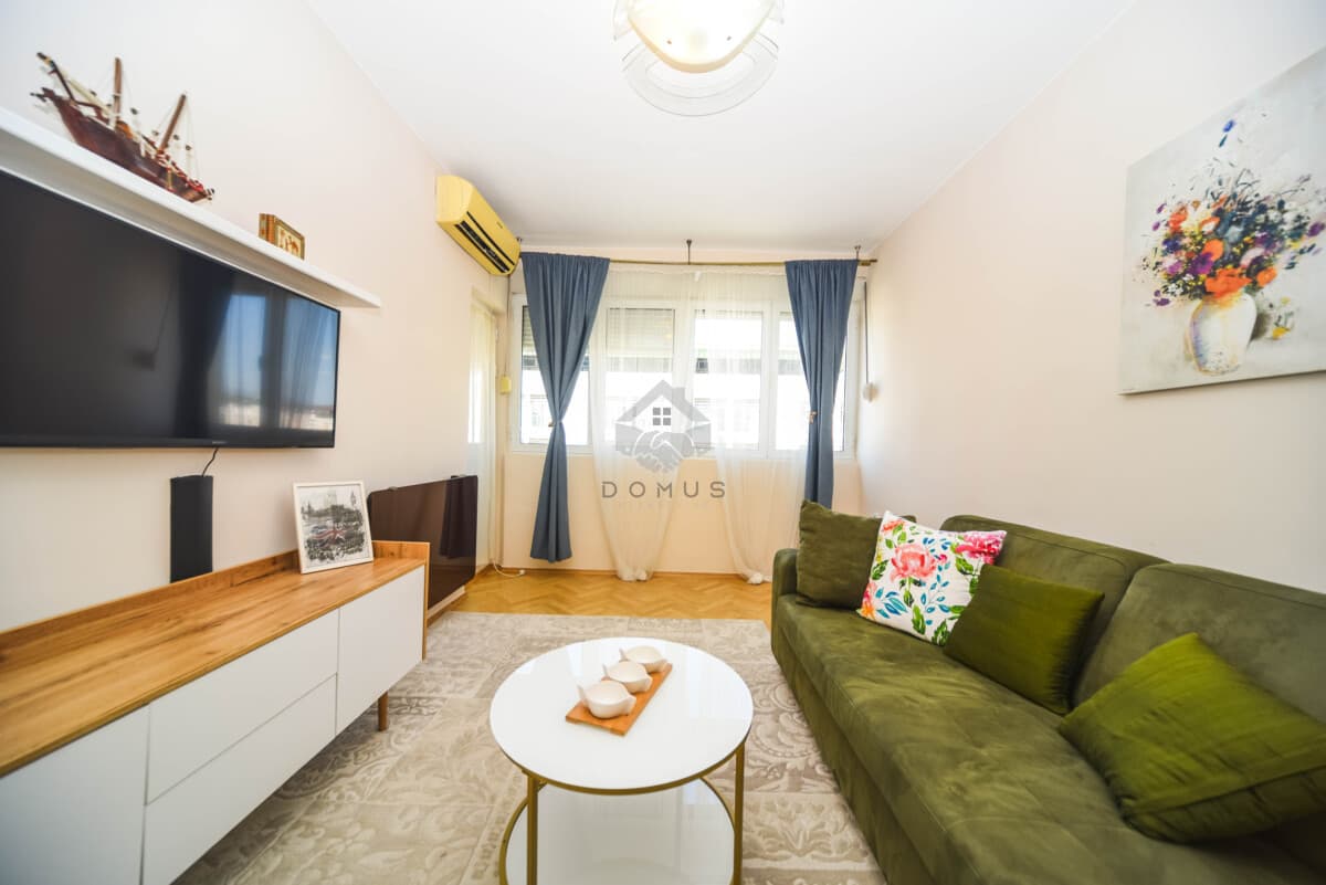 Наместен стан со една спална соба 64 м², Автобуска станица, Подгорица — 2