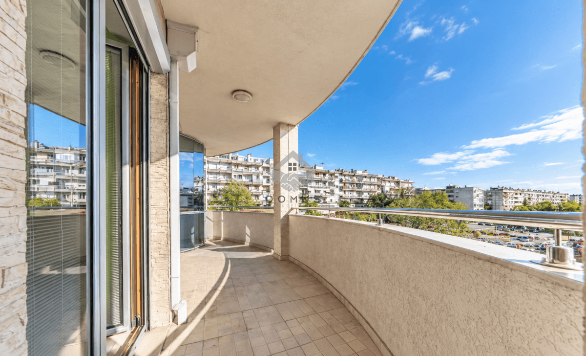 Luxuriöse Wohnung mit 2 Schlafzimmern, 140 m², Preko Morače, Podgorica - Bild 11