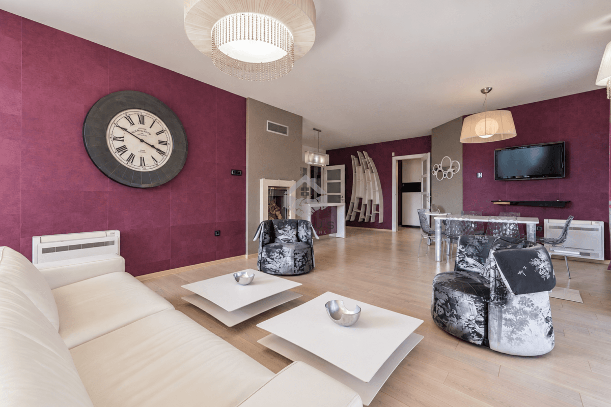 Луксузен стан со 2 спални, 140 м², Преко Морача, Подгорица