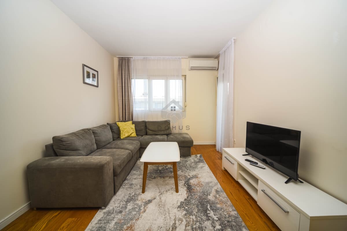 Podgorica, Central Point'te Kiralık Eşyalı 65 m² 1+1 Daire - Görsel 2
