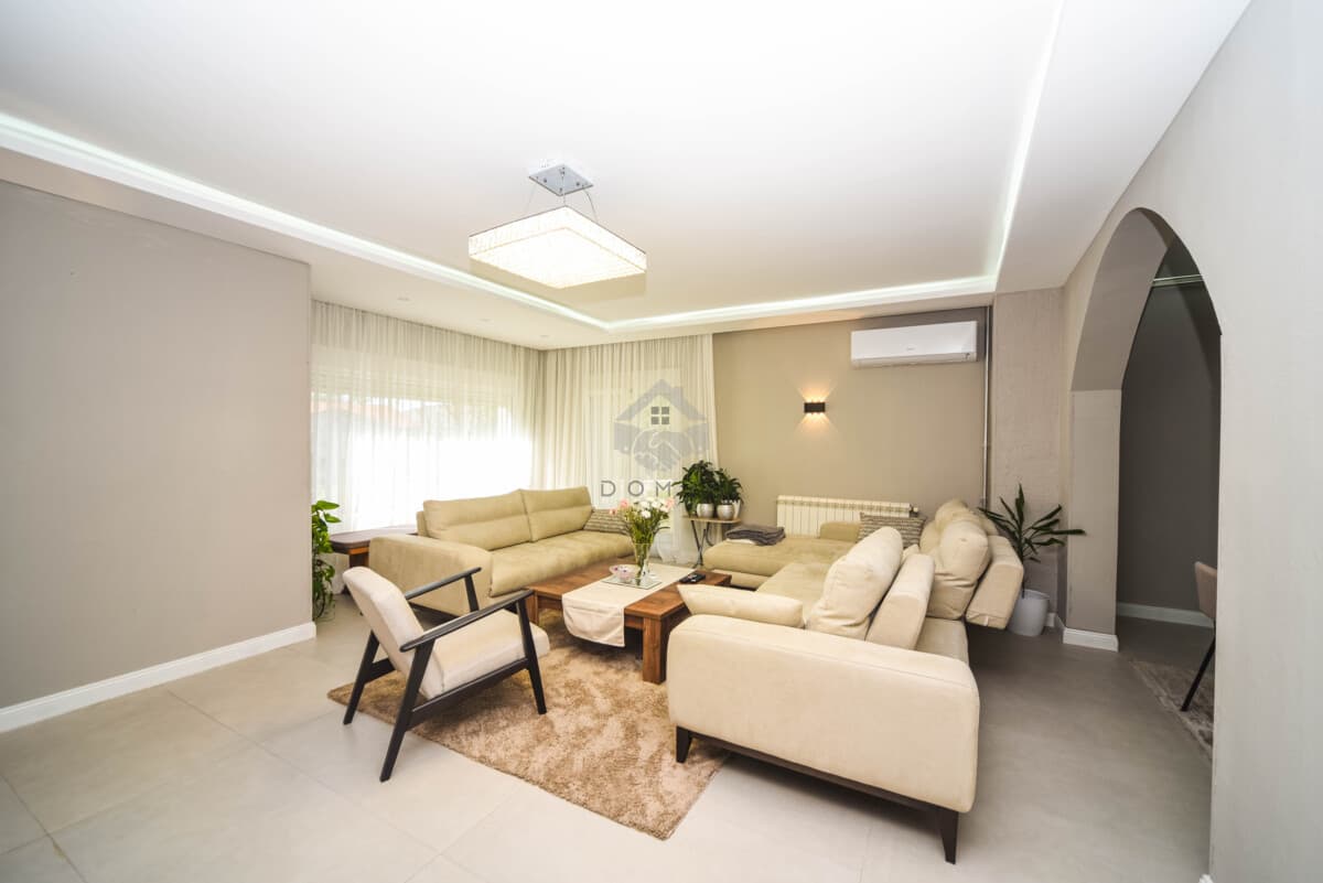 Zařízený třípokojový byt 120 m² s parkováním, Vranići, Podgorica - Obrázek 1
