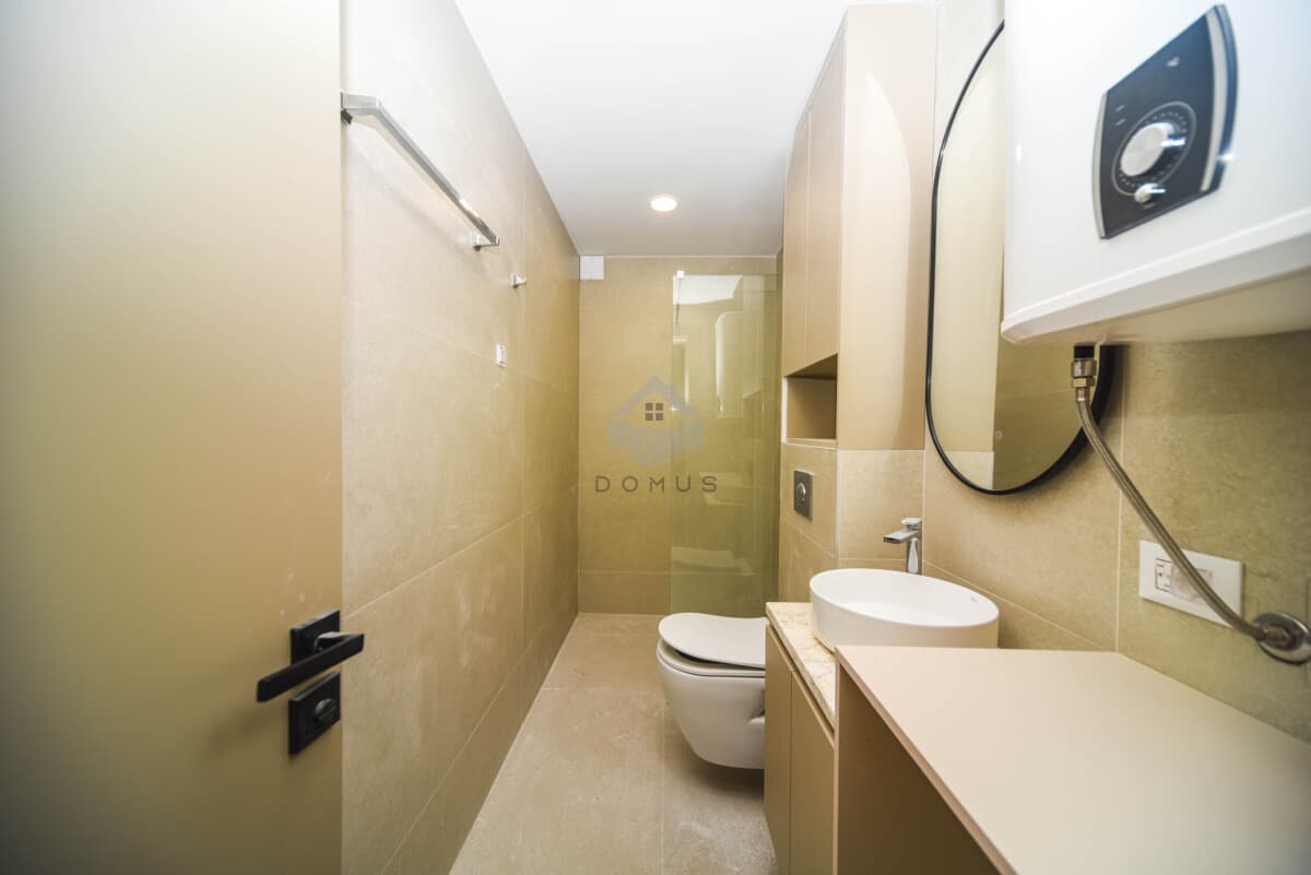 Tivat, Mrčevac'ta Eşyalı, Otoparklı 28 m² Stüdyo - Görsel 8