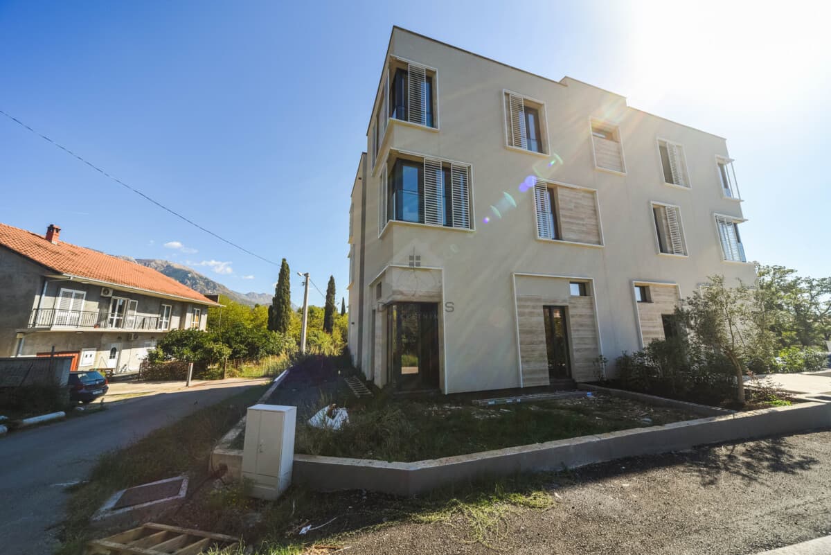 Tivat, Mrčevac'ta Otoparklı 35 m² 1+1 Daire - Görsel 8