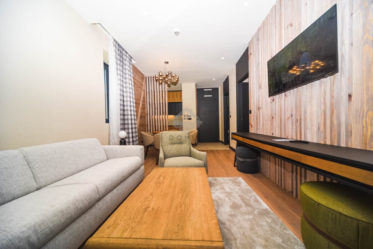 شقة بغرفة نوم واحدة بمساحة 44 م² للبيع في Hotel Wulfenia، كولاشين