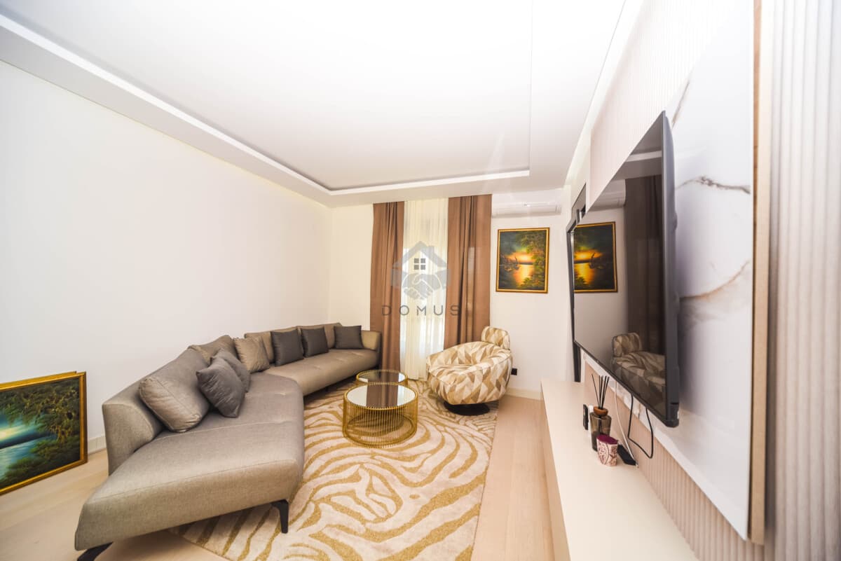 Podgorica, Kruševac'ta Kiralık Otoparklı Yeni 47 m² 1+1 Daire — 2