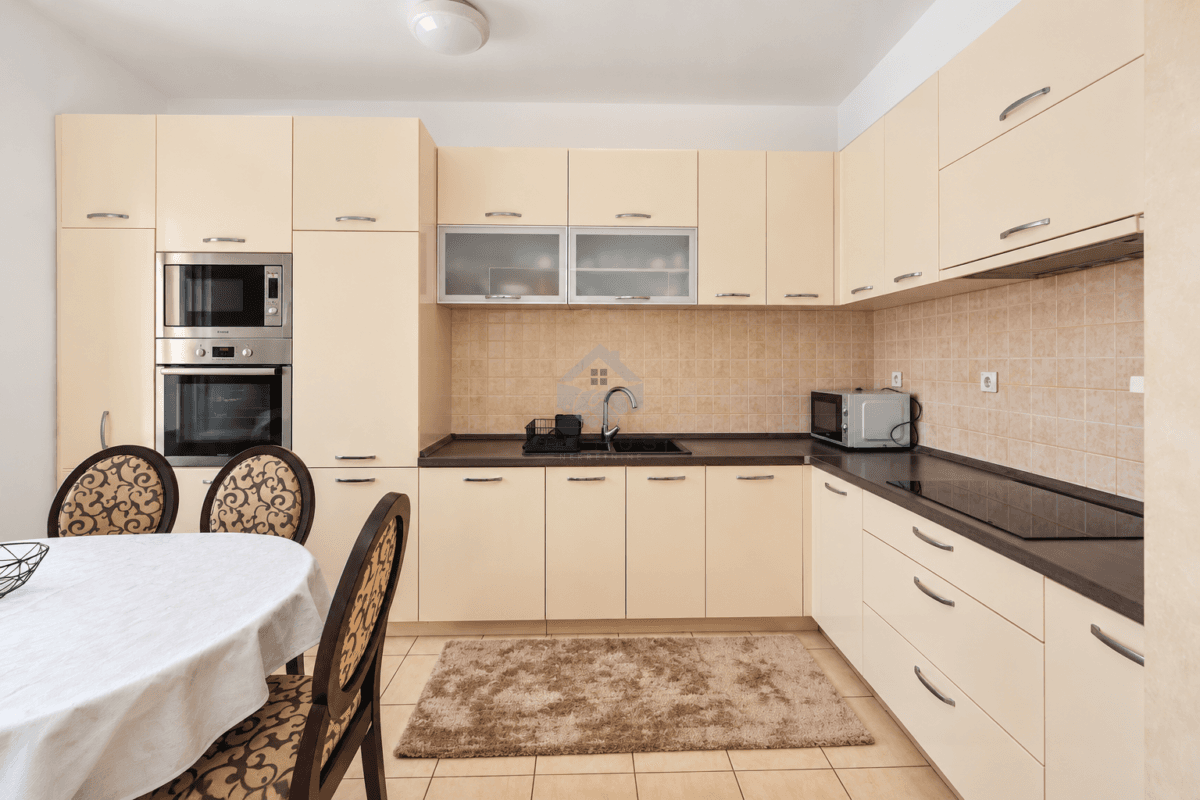 Podgorica, City Kvart'ta Kiralık Eşyalı 95 m² 2+1 Daire - Görsel 5