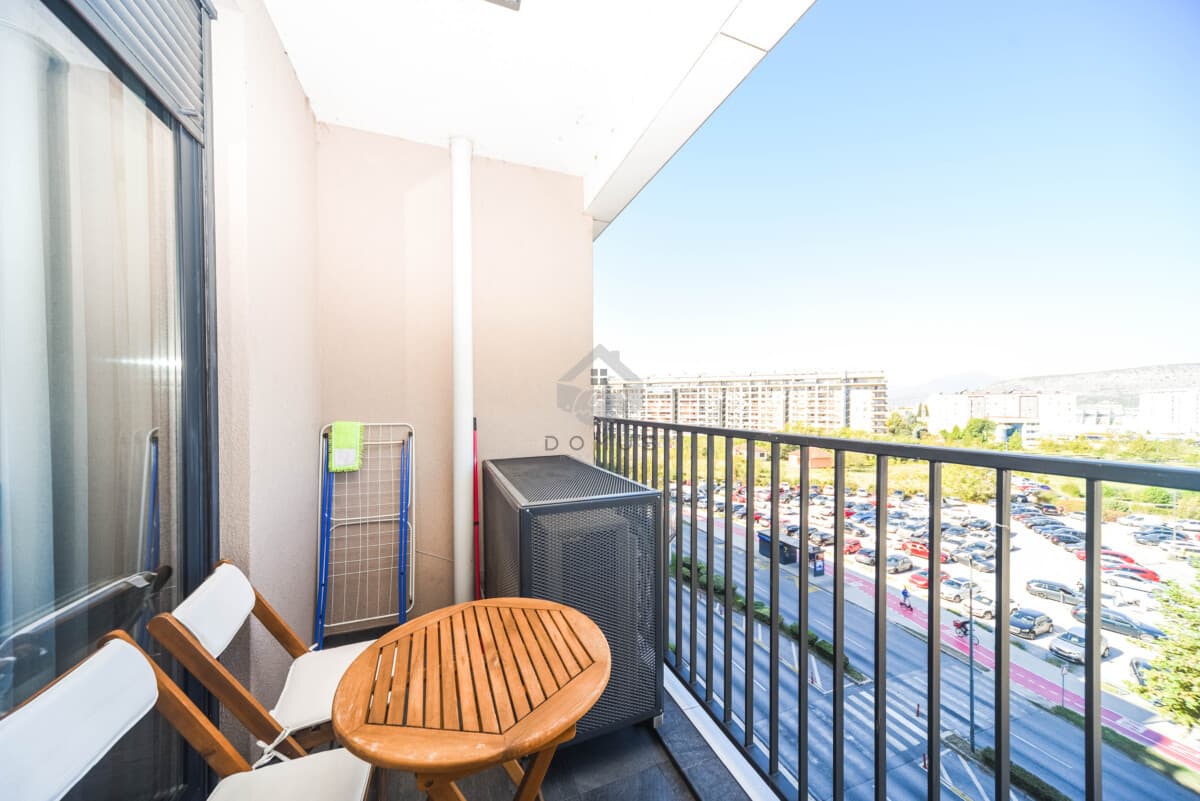 Podgorica, Atlas Capital'de Eşyalı, Garajlı 57 m² 1+1 Daire - Görsel 12
