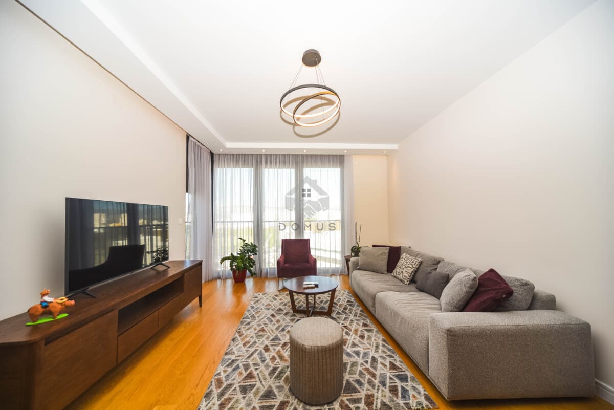 Podgorica, Atlas Capital'de Eşyalı, Garajlı 57 m² 1+1 Daire