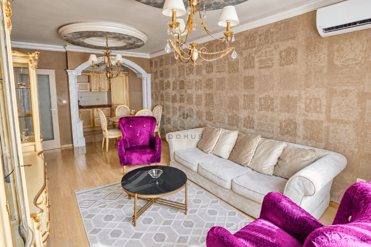 2-Zimmer-Wohnung mit 73 m² und Garage zu vermieten, City Kvart, Podgorica — 2