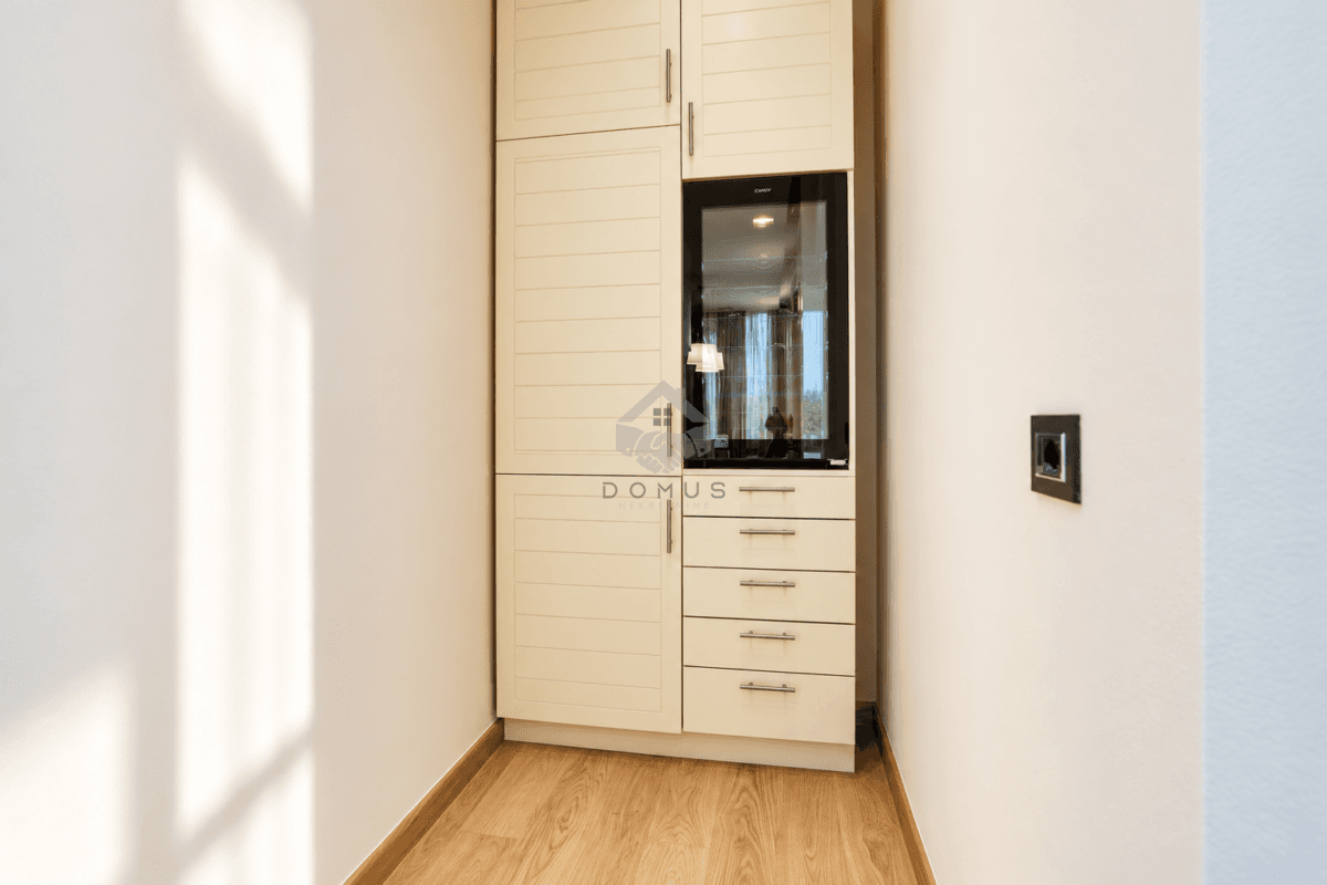 Zweizimmerwohnung mit 120 m² und 2 Parkplätzen zu vermieten, Capital Plaza, Podgorica - Bild 4