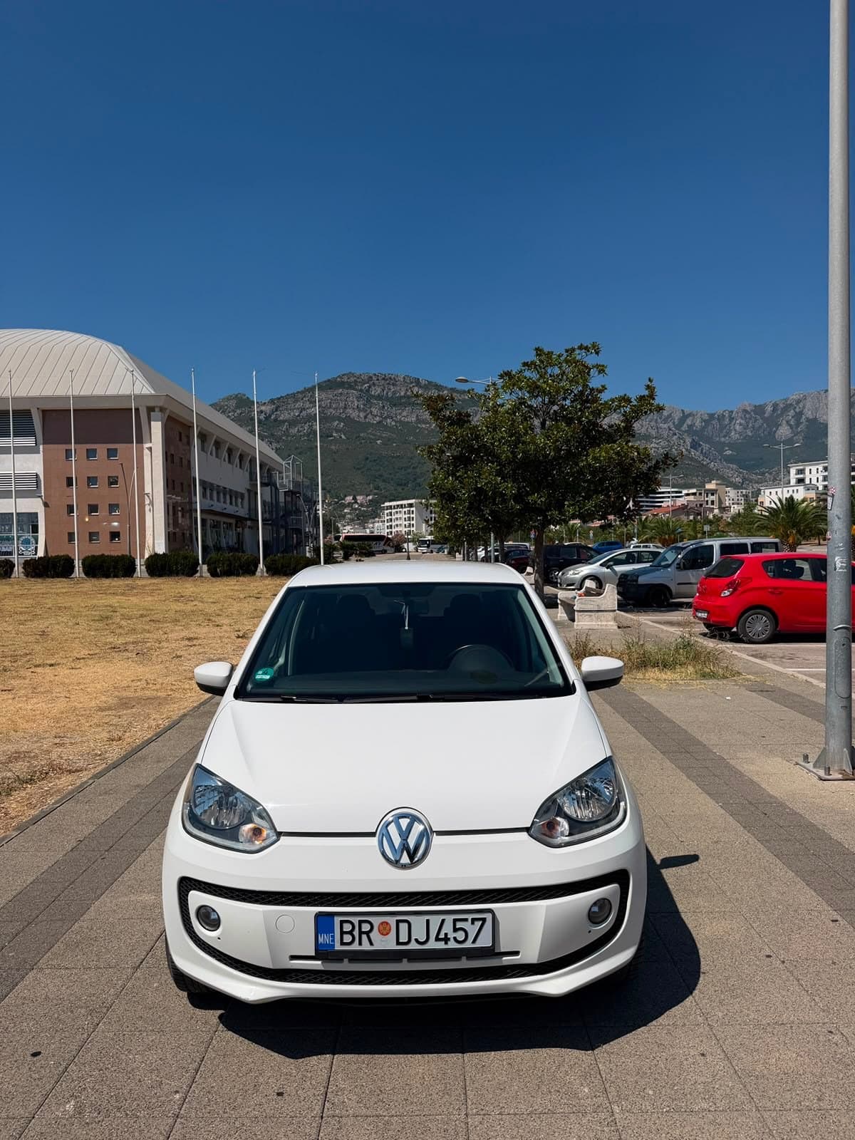 Volkswagen Up! 1.0 MPI, 2016 — 2