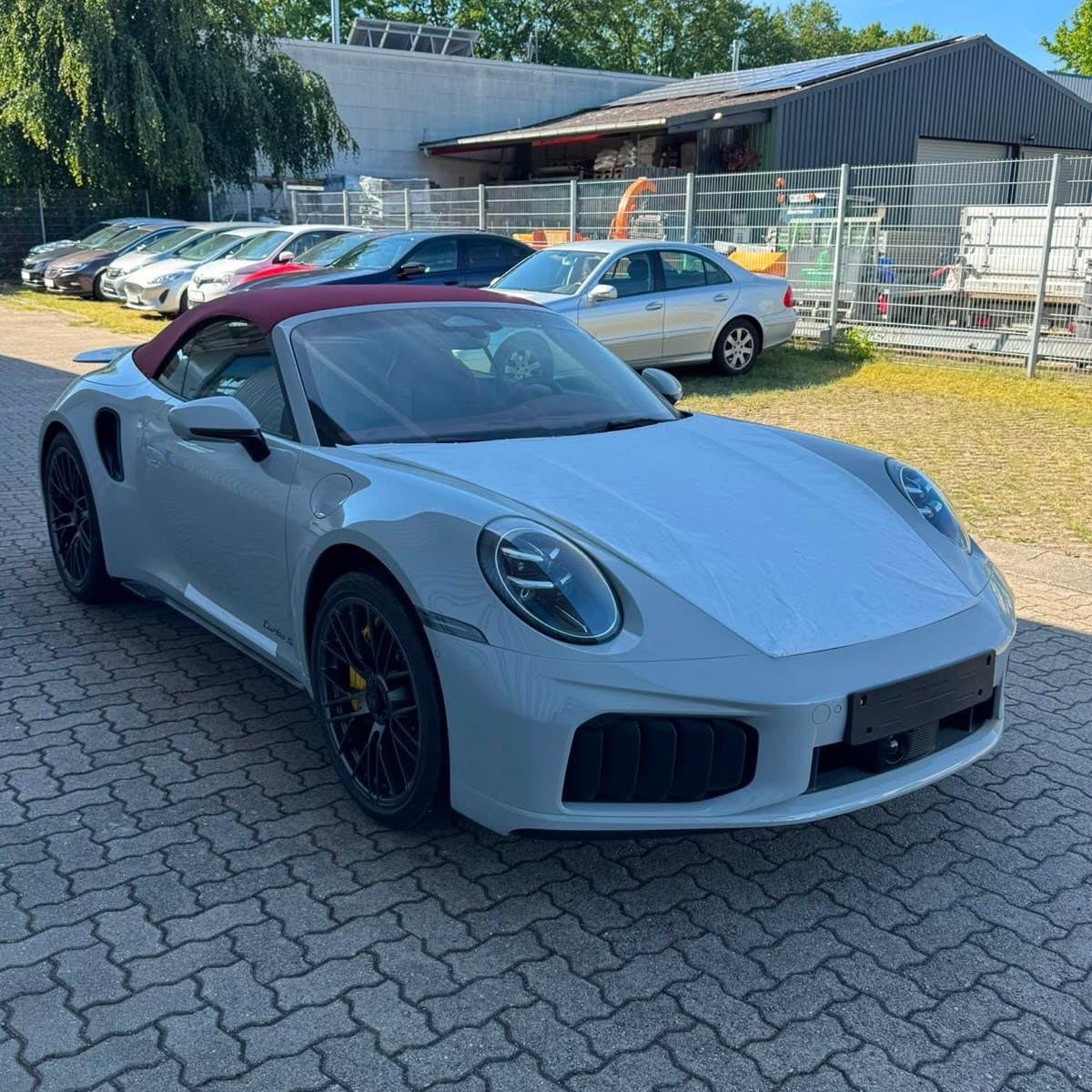 Porsche 911 Turbo S Cabriolet, 2026