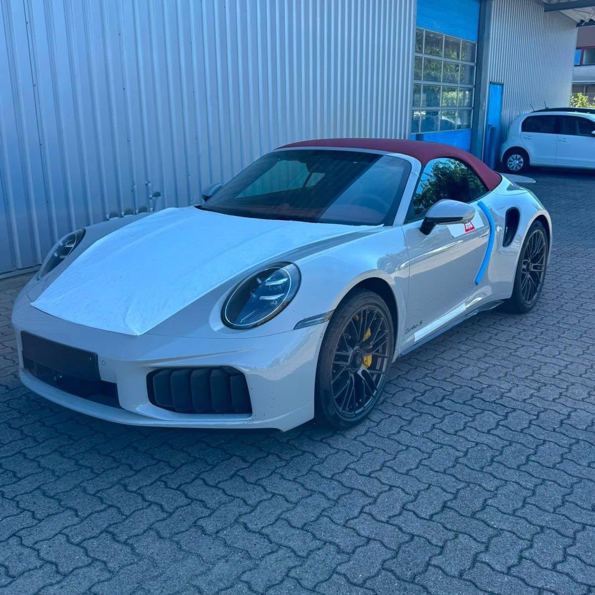 Porsche 911 Turbo S Cabriolet, 2026 — 2