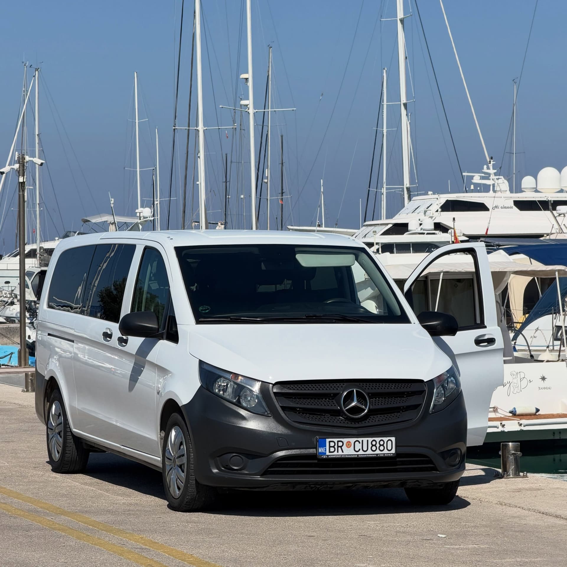 Mercedes-Benz Vito Tourer 119 CDI PRO Extralong – Personentransporter, 9 Sitze, 2019