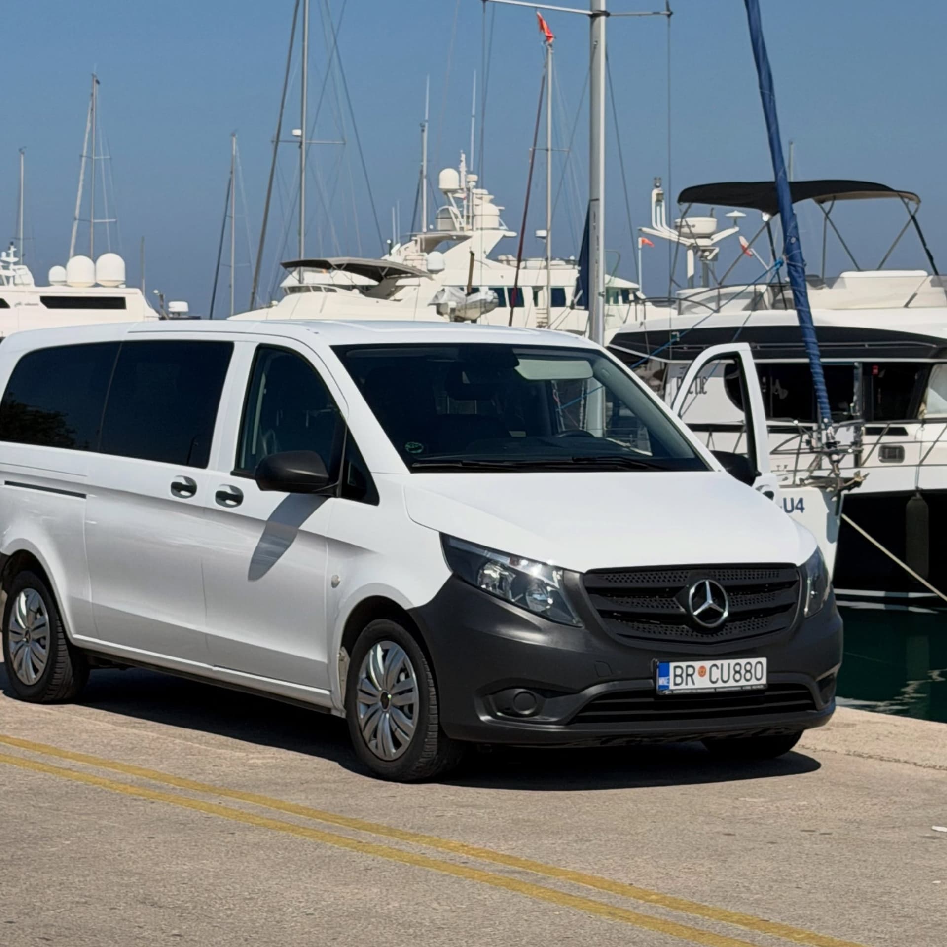 Mercedes-Benz Vito Tourer 119 CDI PRO Extralong – személyszállító kisbusz, 9 üléses, 2019 - 3. kép