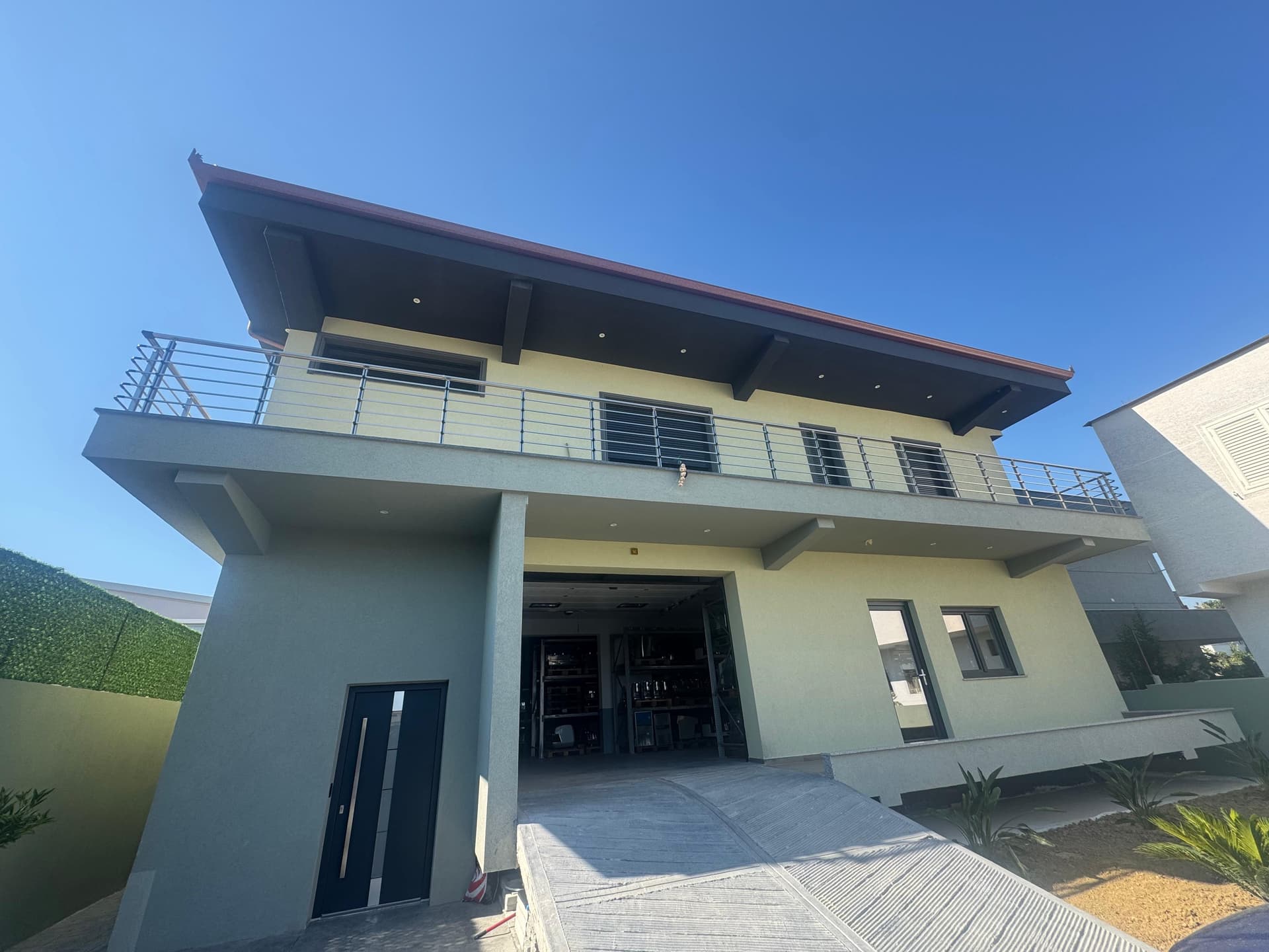Durrës'te Modern Eşyalı Villa — 2