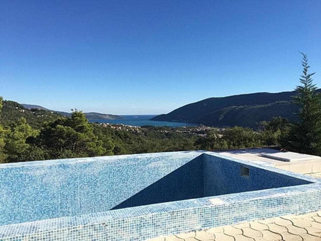 Deniz Manzaralı Yeni Özel Villa