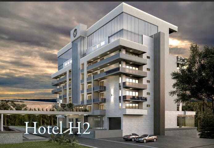 Petrovac'ta İki Bloklu Beş Yıldızlı Otel - Görsel 3
