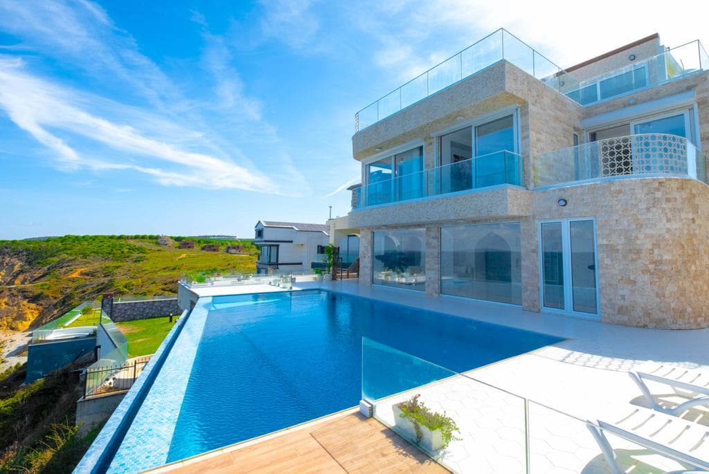 Villa de luxe à couper le souffle en bord de mer à Istanbul - Image 5