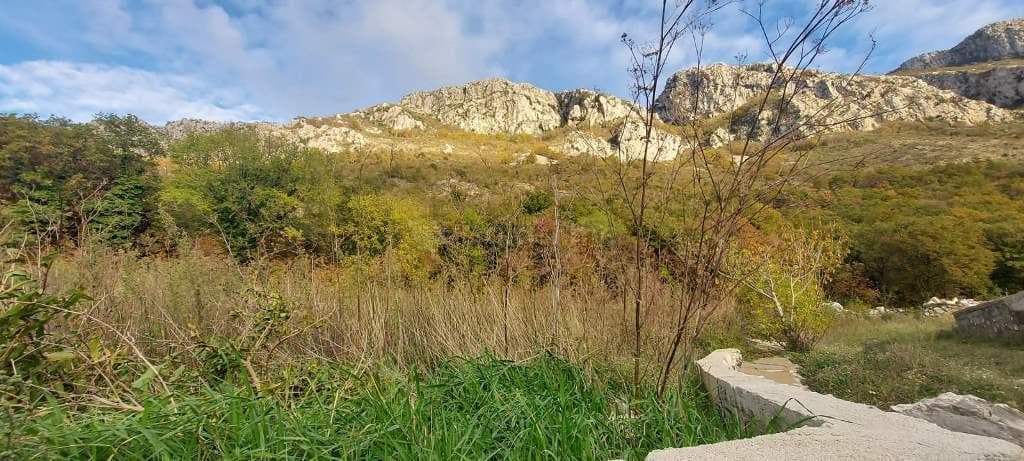 Budva'da 4 villa inşası için UTU'lu arazi satılık, panoramik deniz manzarası - Görsel 4