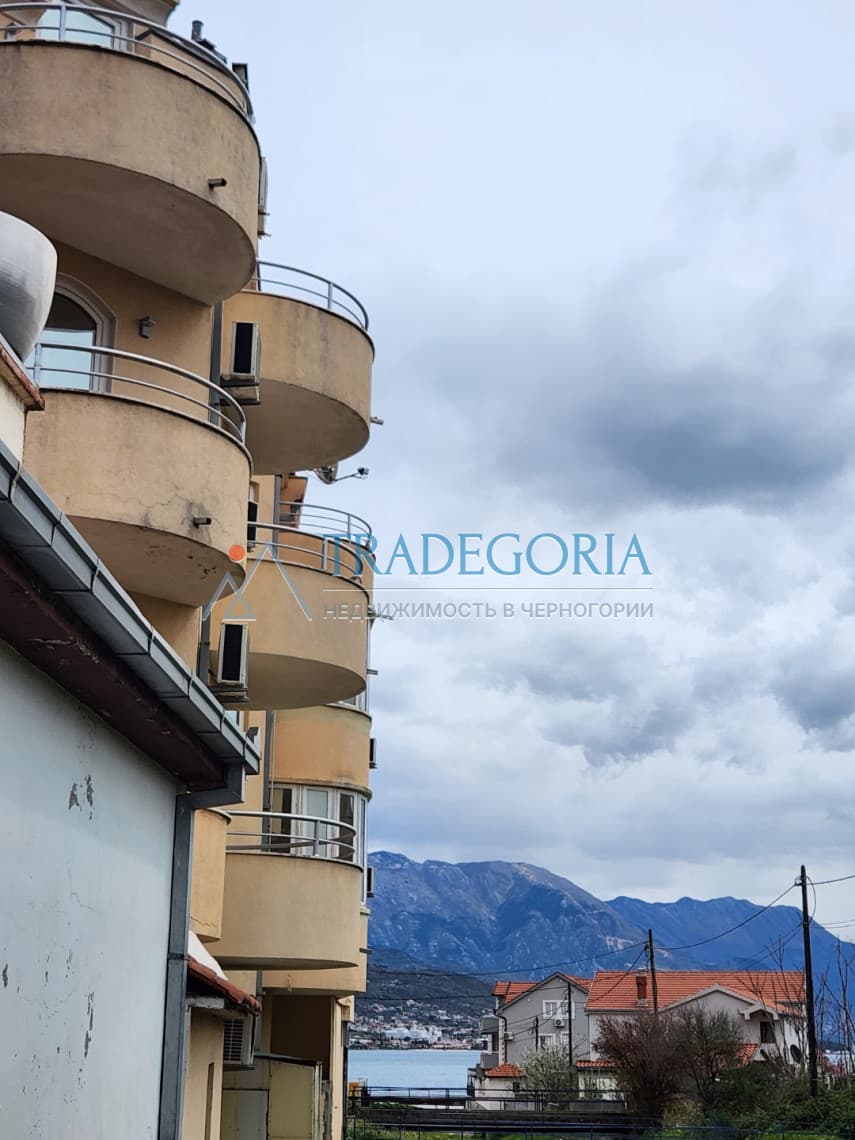 Mini hotel on the second line in Bile, Herceg Novi, 100 meters from the sea - Image 18