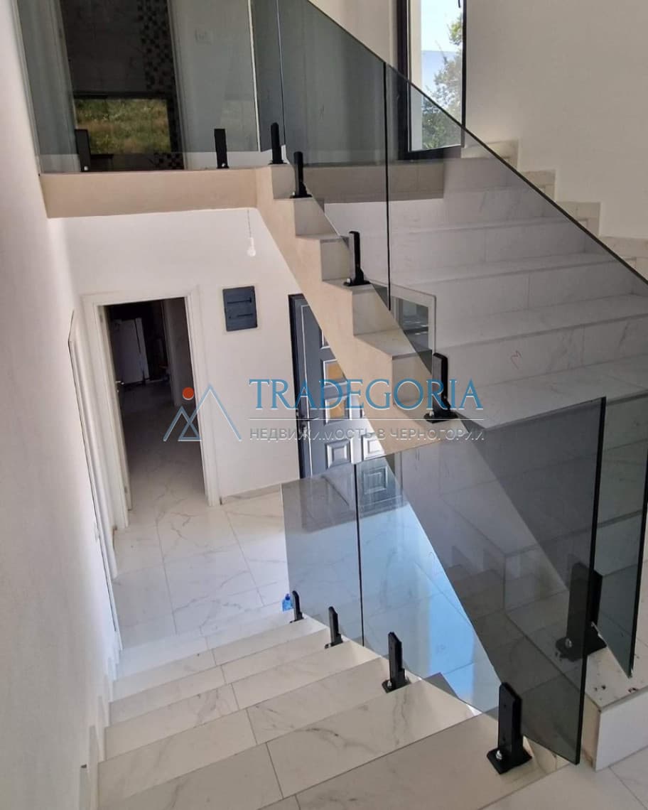 منزل جديد بتصميم حديث في شوشاني — 2