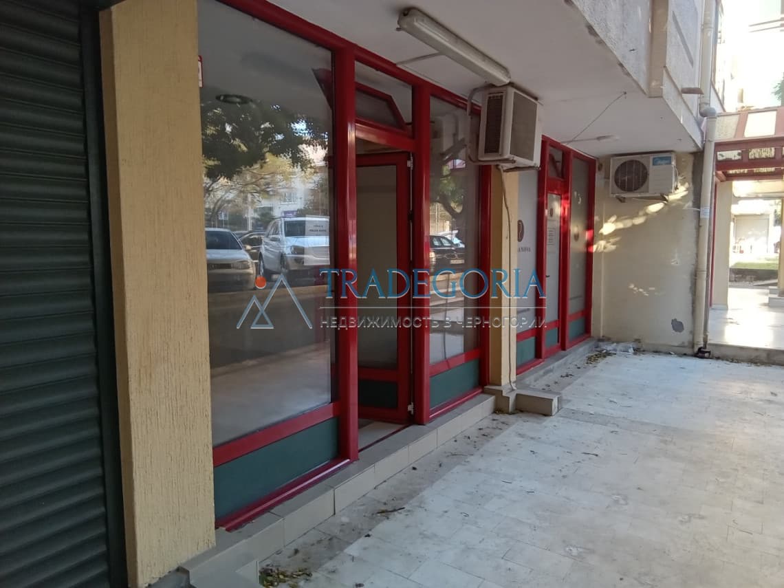 Офисное помещение площадью 25 m2 в Баре — 2