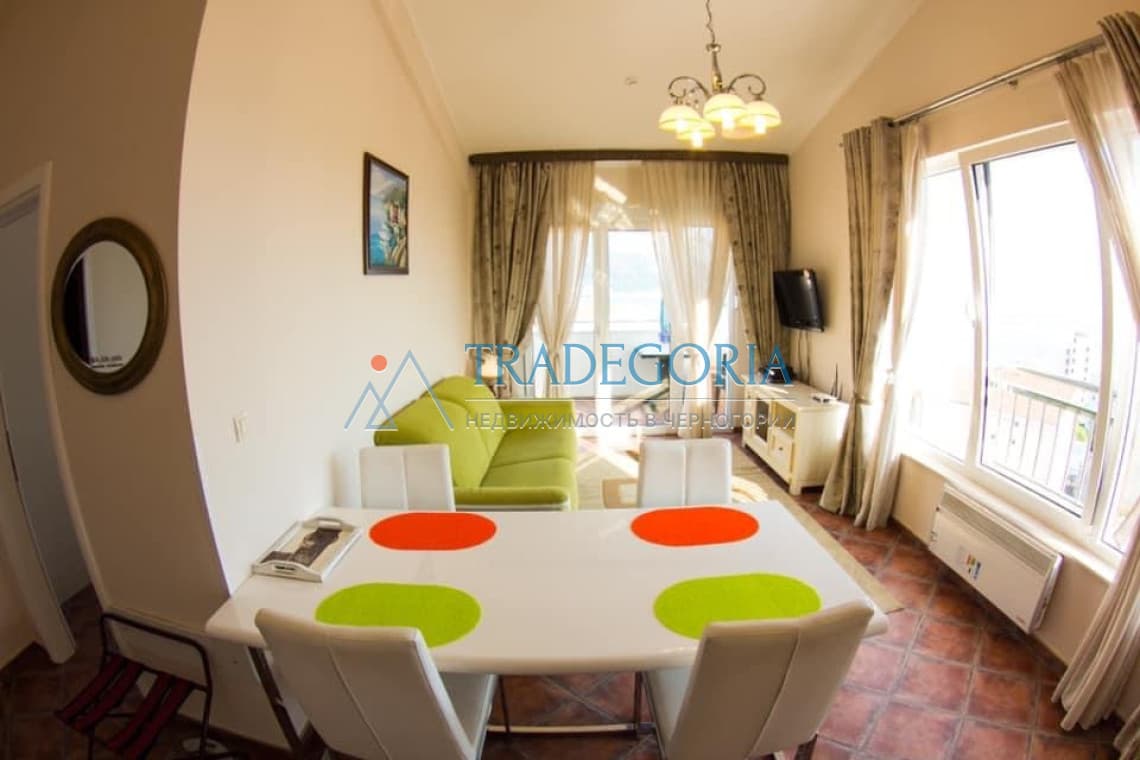 Hotel for sale with 17 apartments in Bečići - Image 4