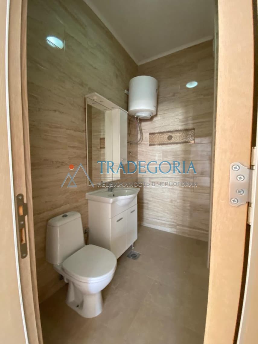 Penthouse într-un complex rezidențial pe prima linie, Dobro Voda - Imaginea 3