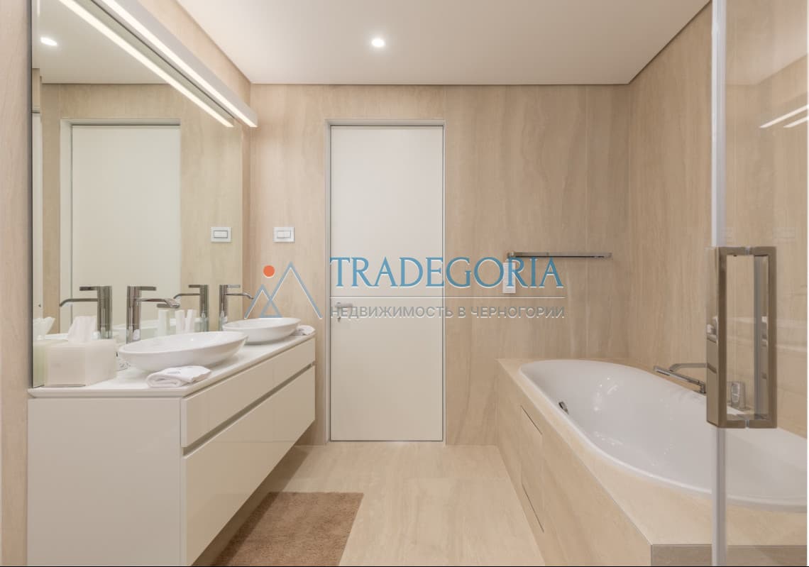 Apartment A5 in Villa 25 des Dukli Gardens Komplexes, Bečići - Bild 12