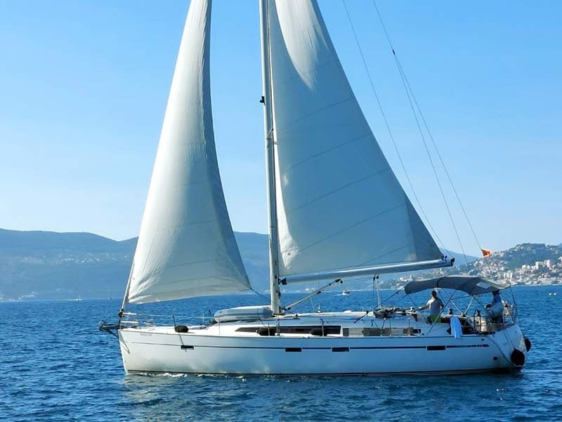 Bavaria 51 Cruiser “Vera” (2019) – charter sailing yacht, 5 cabins, up to 12 guests