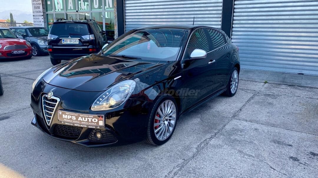 Alfa Romeo Giulietta 2.0 JTDM2 Otomatik, 2011