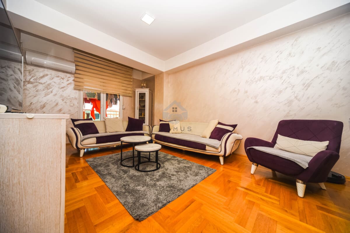 Podgorica, City Kvart'ta 2 Otopark Yerli 93 m² 2+1 Daire — 2