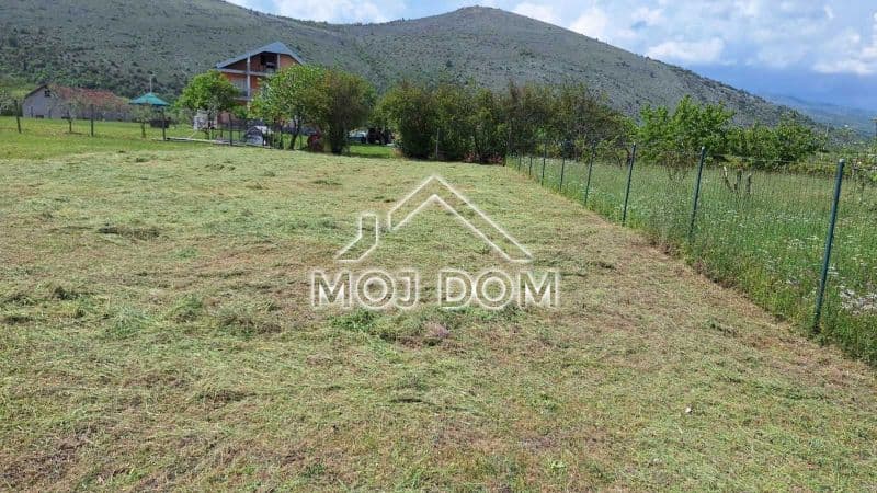 Działka budowlana o powierzchni 1001 m² na sprzedaż, Donji Kokoti, Podgorica — 2
