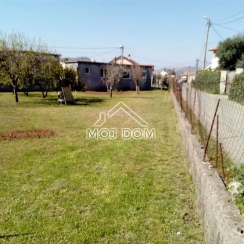 Płaska działka o powierzchni 514 m² na sprzedaż, Donja Gorica, Podgorica