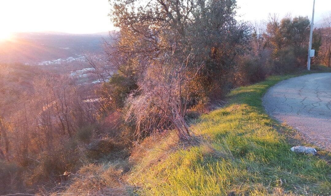 Kotor'da Boka Körfezi Manzaralı Arsa — 2