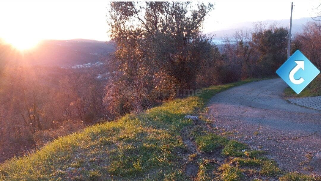 Kotor'da Boka Körfezi Manzaralı Arsa