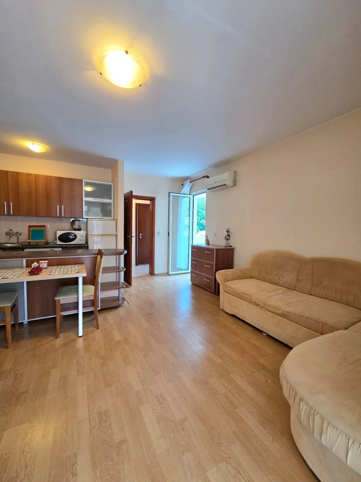 Boka 6 Yakınında Eşyalı Şirin 1+1 Daire